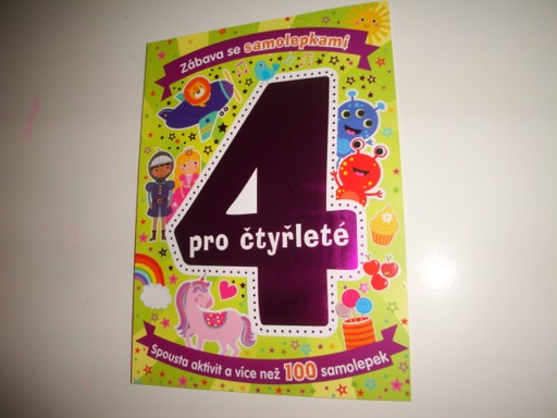 Zábava se samolepkami pro 4leté