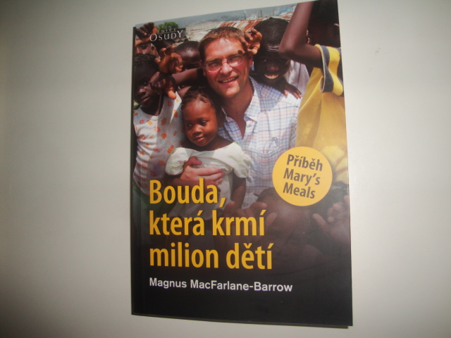 Bouda, která krmí milion dětí-Magnus MacFarlane-Barrow