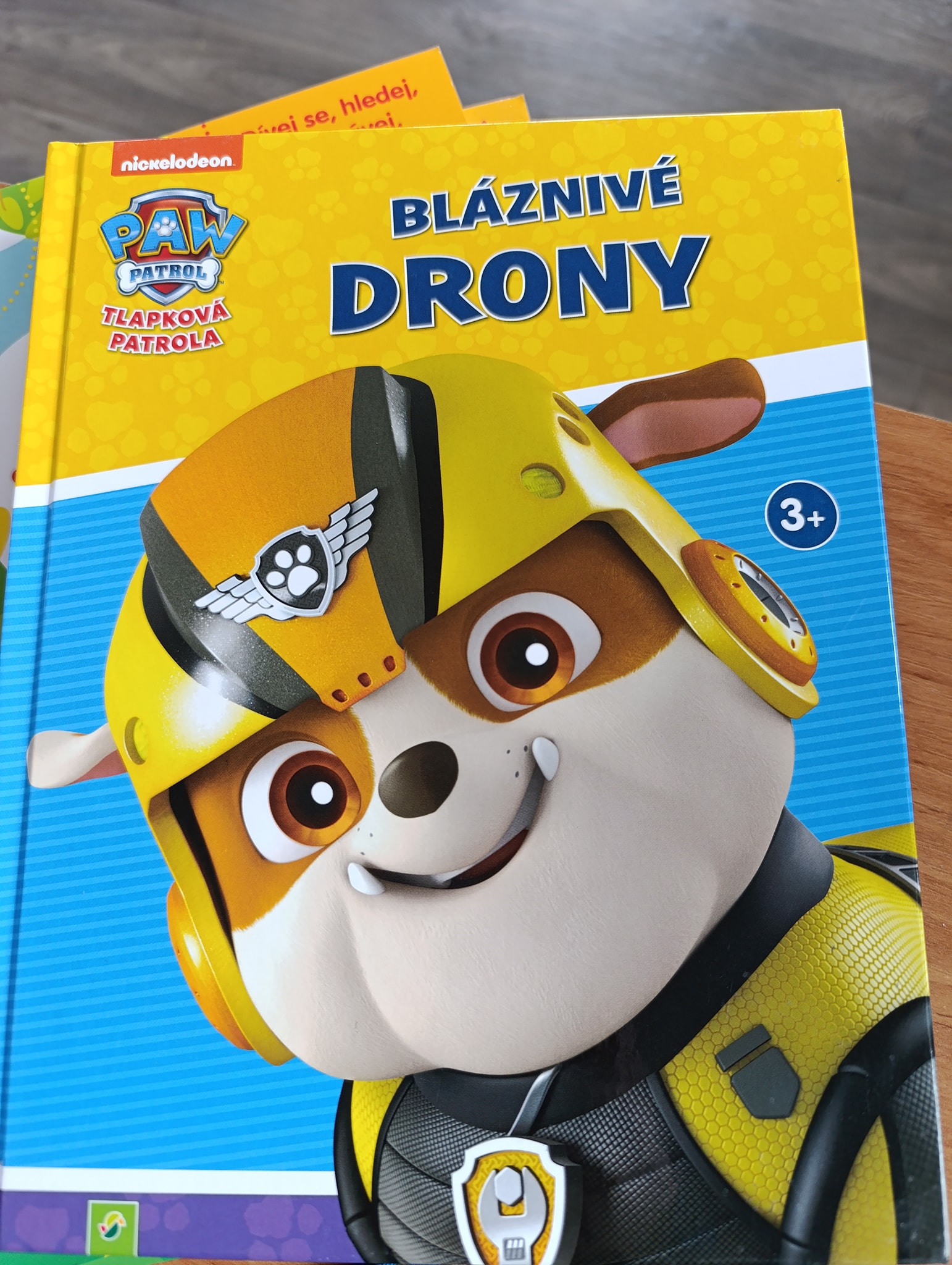 Tlaková Patrola-Bláznivé drony