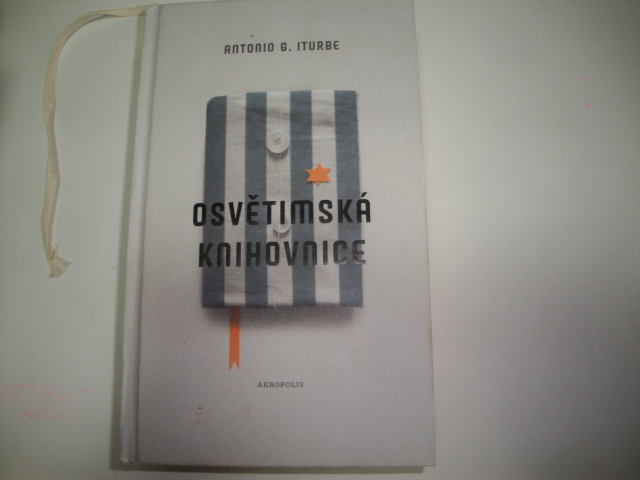 Osvětimská knihovnice-Antonio G.Iturbe