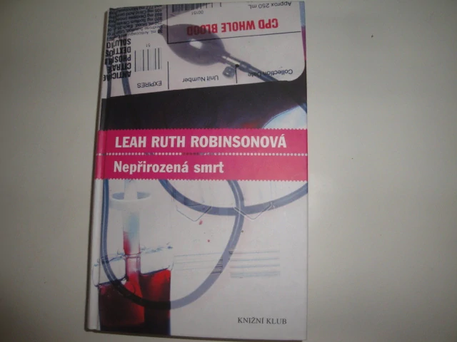 Nepřirozená smrt-Leah Ruth Robinson