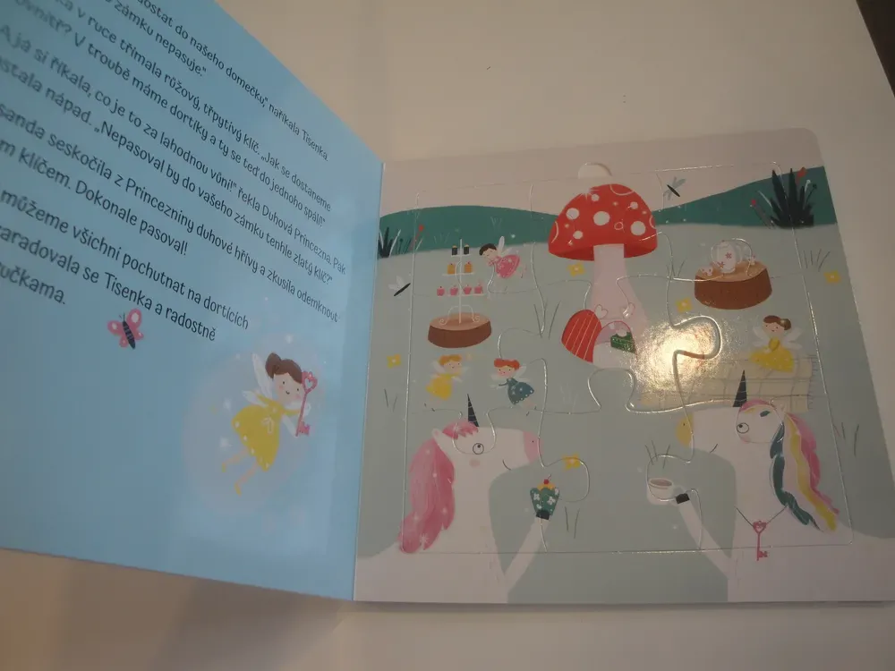 Kouzelní jednorožci-kniha s puzzle