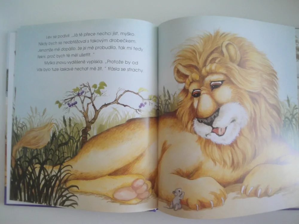 O lvu a myšce-přiběh o pomoci druhým