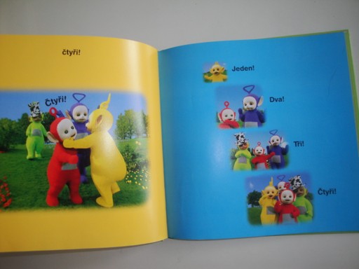 Teletubbies- čtyři veselé Teletubbies a Dipsy tancuje 