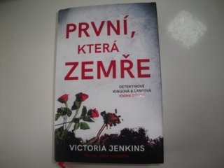 První, která zemře-Victoria Jenkins 