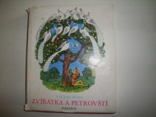 Zvířátka a Petrovští -Pro malé čtenáře-Václav Říha 