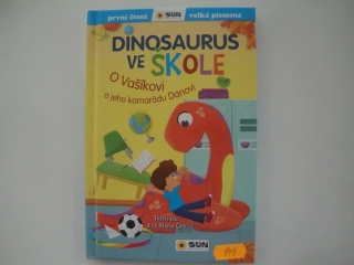 Dinosaurus ve škole