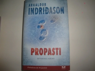 Propasti-Arnaldur Indridason