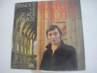 Vánoce ve zlaté Praze-Karel Gott
