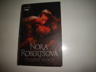 Temné noci-Nora Robertsová